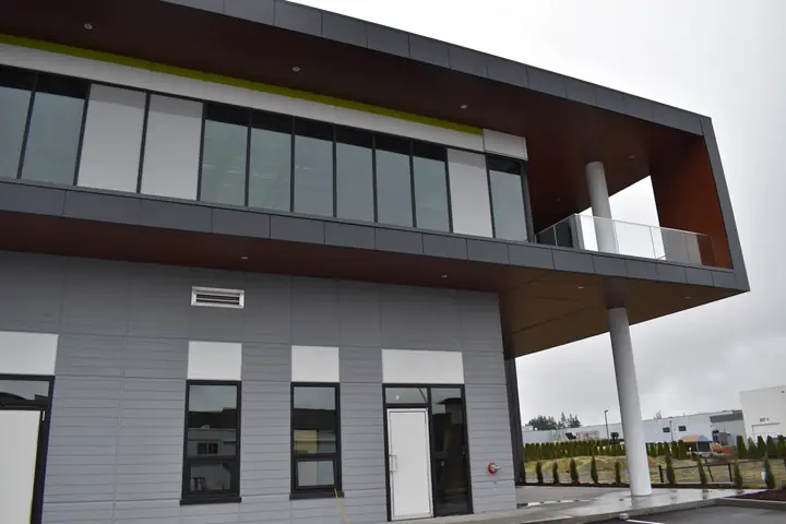 ACM & Composite siding — vangogh composite panel system (Van Gogh, Surrey)