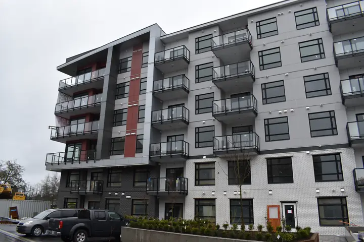 Fibre Cement siding — parque on park cementitious panels (Parque on Park, Langley)